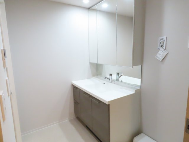 ザ・プレミアム長崎駅前の洗面所