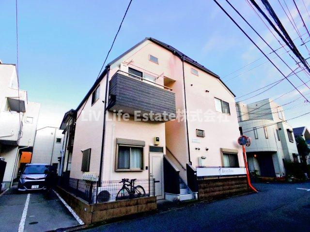 プロミネンス柳沢の外観