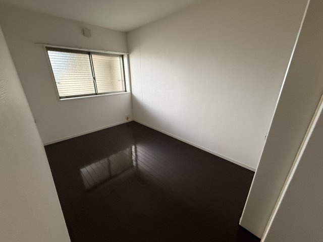 新千里桜ヶ丘メゾンシティ参番館の寝室