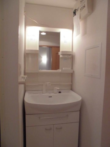 ベルパークＡの独立洗面台|忙しい朝には欠かせない洗面所です