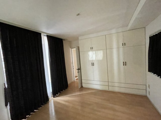 【居間・リビング】 | 金山二丁目一棟店舗事務所