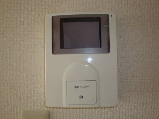 ハッピーハウス津森のセキュリティ|カメラ付インターホン（イメージ）