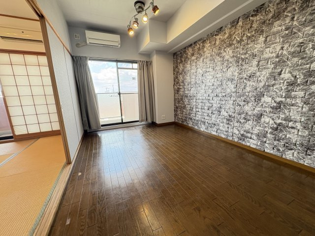 プレステージ明石西の居間・リビング