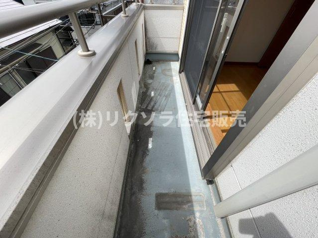 香里南之町　中古一戸建てのバルコニー|■物件内覧・資金計画相談・住宅ローン相談、リフォーム相談、お問合せ受付中■
※当日・翌日のご内覧、ご相談はお電話でのお問合せがスムーズです！