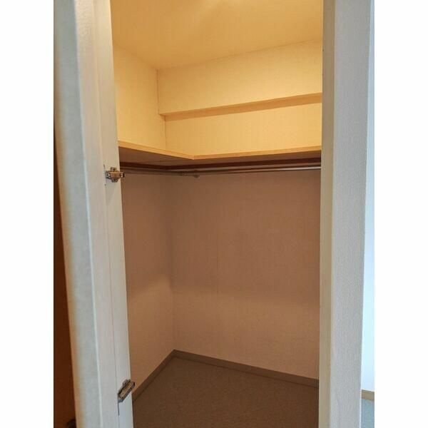 ファミールグラン上杉2丁目の収納