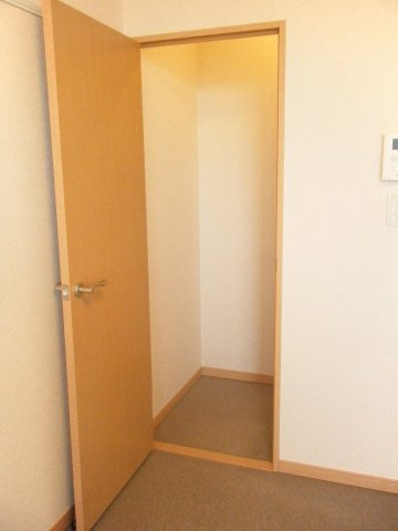 レオパレスボヌール久喜の内装