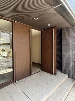 【エントランス】 | コンフォーティア