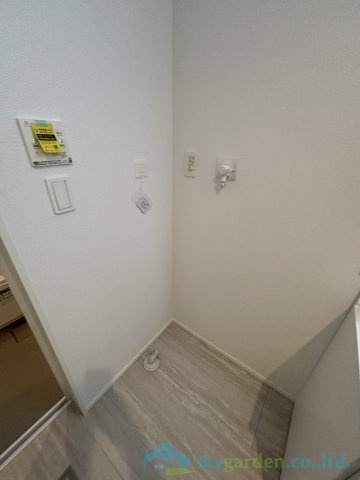 平塚市東中原８期　新築戸建　全3棟3号棟のランドリースペース