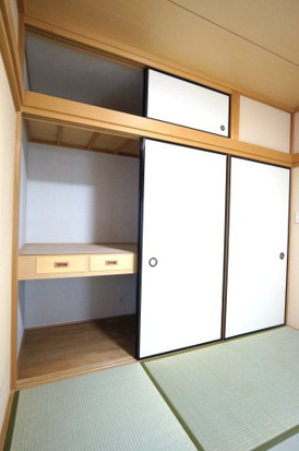 新座市野火止8丁目戸建の収納