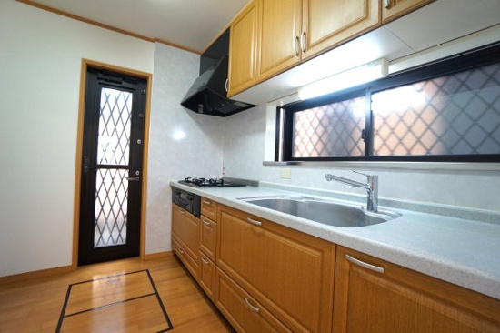 新座市野火止8丁目戸建のキッチン