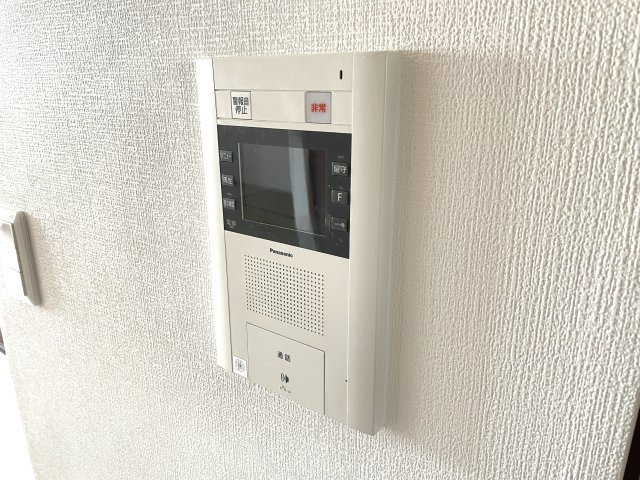 ルピナス北浦和公園のセキュリティ|モニター付きインターホン