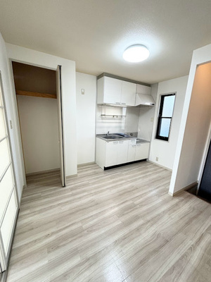 【居間・リビング】 | グランドメゾン008 | DK