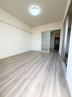 【洋室】 | グランドメゾン008