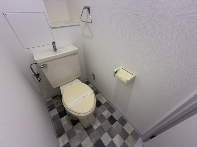 ルイズミッシェルのトイレ