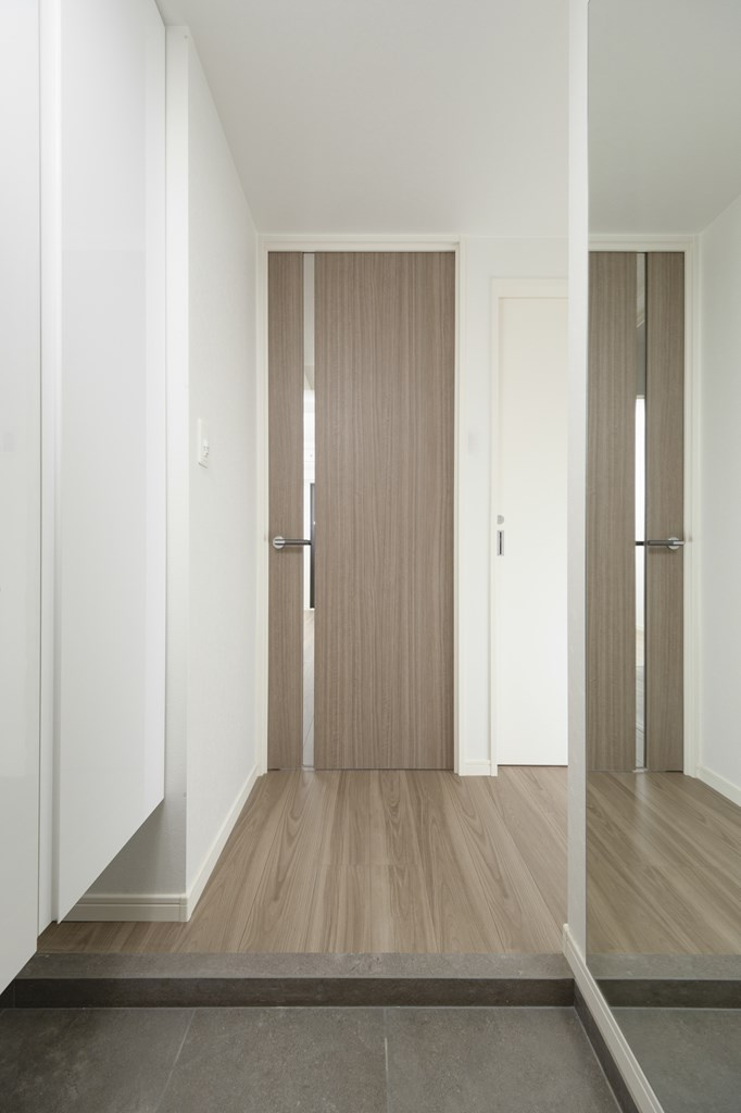 エンクレスト天神南PUREの玄関|玄関です