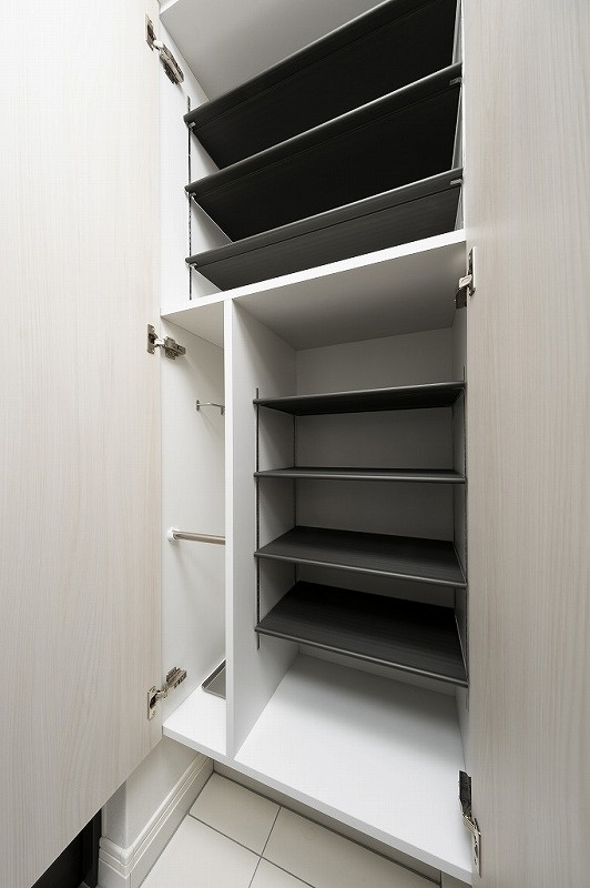 エンクレスト天神LARKの玄関|毎日通る玄関はこちらです