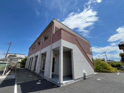 【駐車場】 | インペリアル | 外観写真（昼）