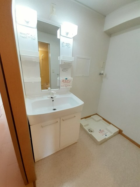 ゴールデン・リリィＡの独立洗面台|洗面所