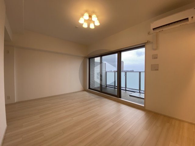 プレジオ森河内ASIANの居間・リビング