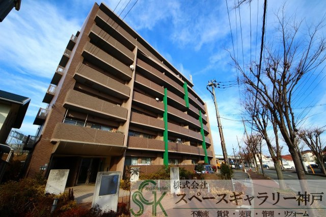 スペランツァ西神戸の外観