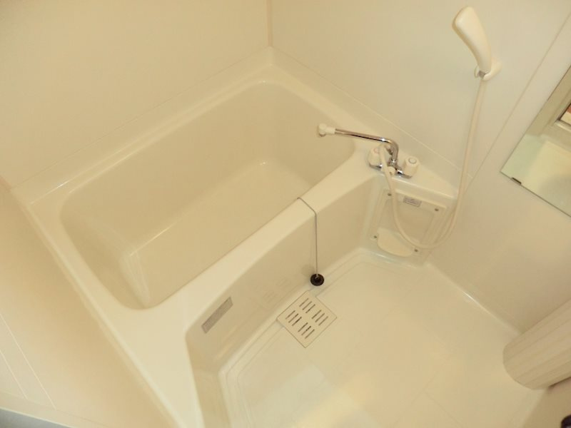 プレサンス神戸裁判所前の浴室