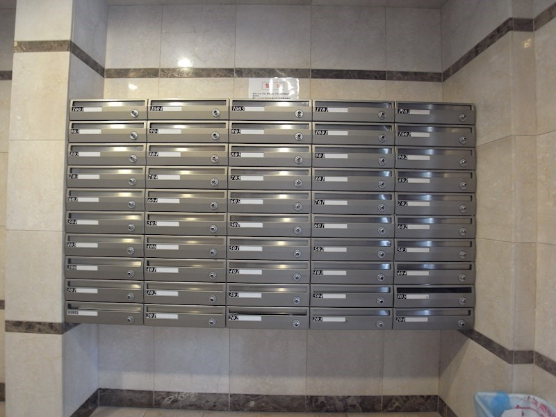 プレサンス神戸裁判所前の外観