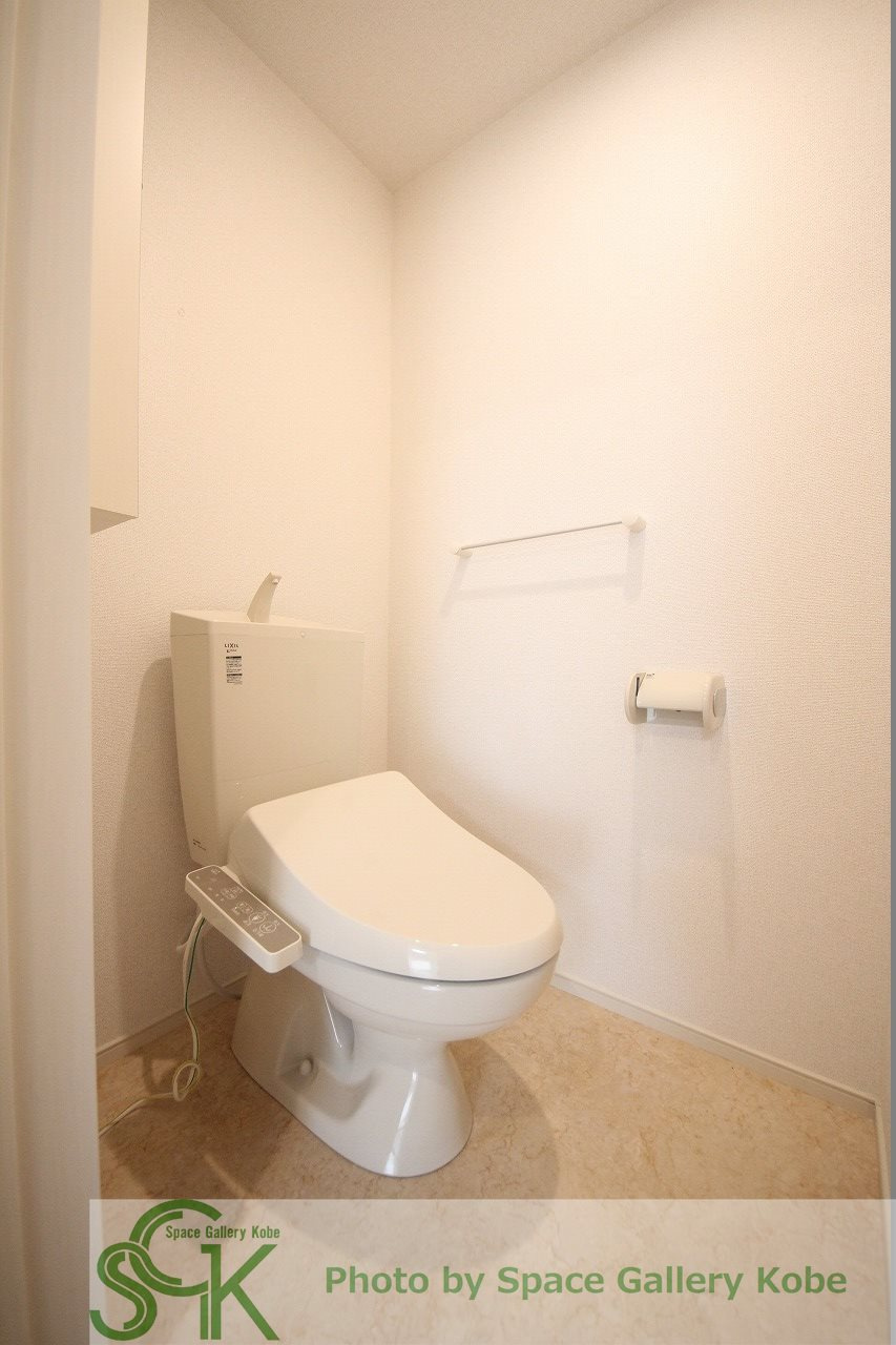 フローラルグレイスのトイレ|※お部屋により仕様が異なる場合があります※