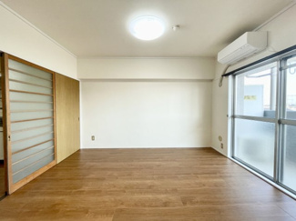 【洋室】 | レジデンス三吉