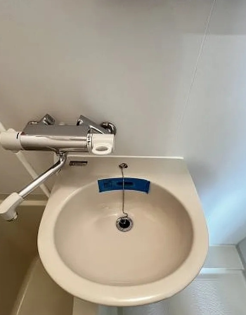 CASSIA十三の洗面所