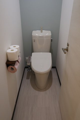 熱田町貸事務所のトイレ