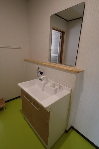 熱田町貸事務所の洗面所