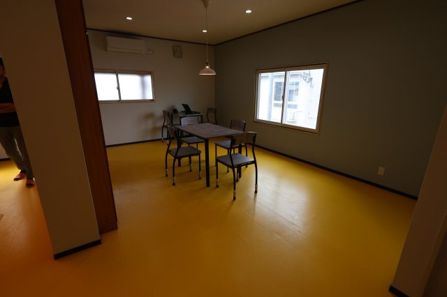 熱田町貸事務所の内装