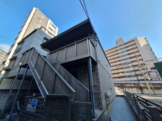 コートルピナスの外観