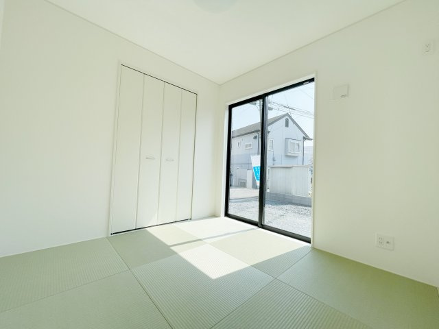 新築戸建・新築建売　桐生市広沢町2丁目【制震+耐震】桜木小・桜木中の和室|和室は将来の介護スペースとしても人気の一部屋！
