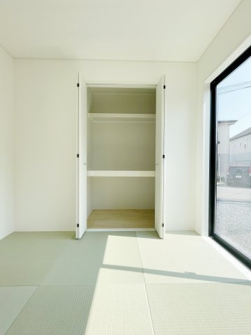 新築戸建・新築建売　桐生市広沢町2丁目【制震+耐震】桜木小・桜木中の収納|押入れ収納付きなので不要な寝具を片付けられます！