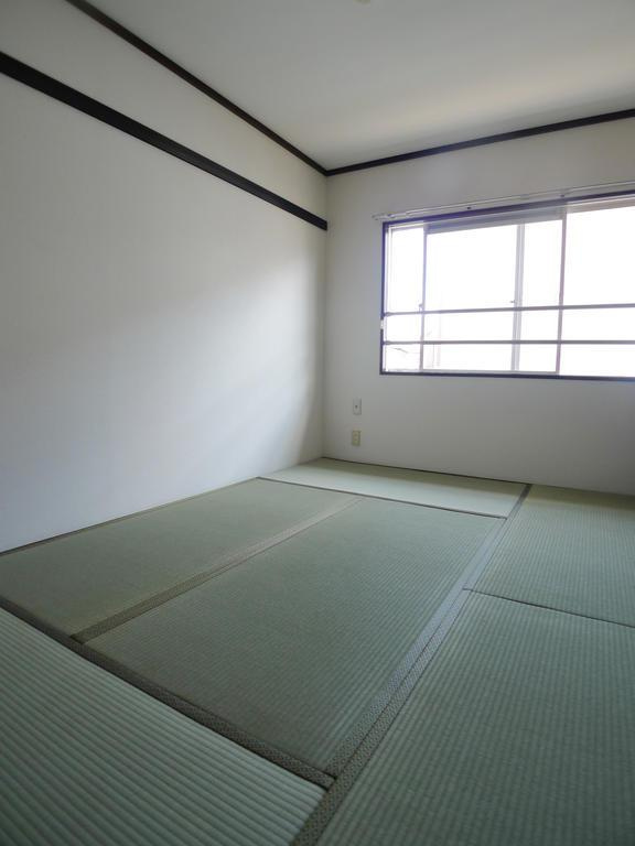 ベルパレスＣの和室|写真は同タイプの201号室です