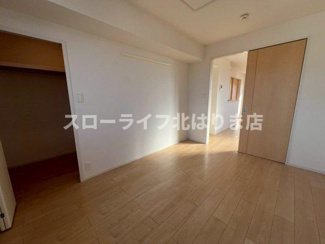 【洋室】 | エレガンテ　ヴィラⅡ