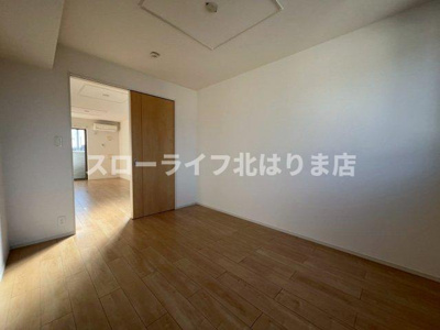 【洋室】 | エレガンテ　ヴィラⅡ