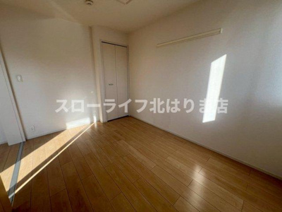 【洋室】 | エレガンテ　ヴィラⅡ