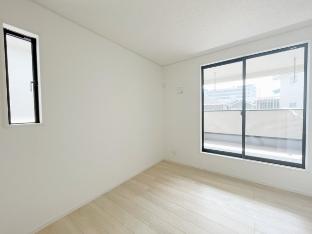 新築戸建・新築建売　桐生市広沢町2丁目【制震+耐震】桜木小・桜木中の洋室