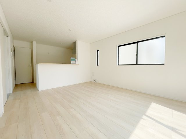 新築戸建・新築建売　桐生市広沢町2丁目【制震+耐震】桜木小・桜木中の居間・リビング