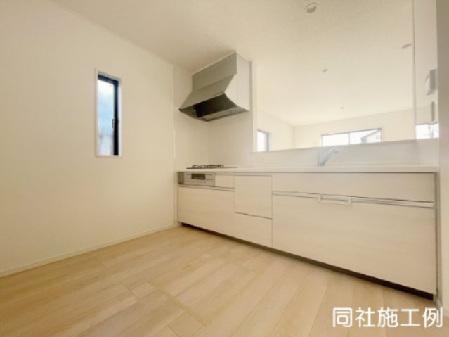 新築戸建・新築建売　桐生市広沢町2丁目【制震+耐震】桜木小・桜木中のキッチン|同社施工例