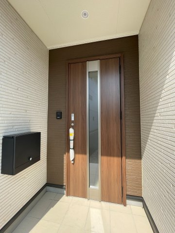 新築戸建・新築建売　桐生市広沢町2丁目【制震+耐震】桜木小・桜木中の玄関