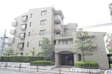 【外観】 | 中村北パーク・ホームズ | 鉄筋コンクリート造のがっちりとした建物。