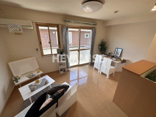 ウィルモア協和Ⅰの居間・リビング|※室内画像は別号室のもの