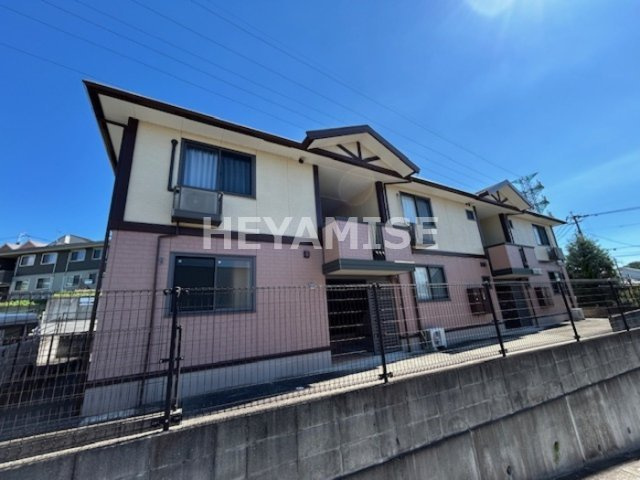 ラフィーネ三城の外観