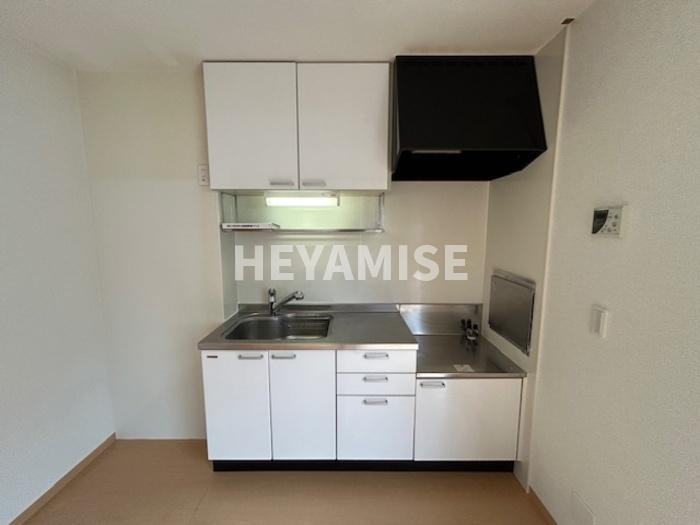 ラフィーネ三城のキッチン