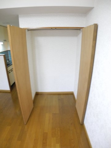 ウィステリア壱番館の収納|※同じ間取りの別号室お部屋の写真です※