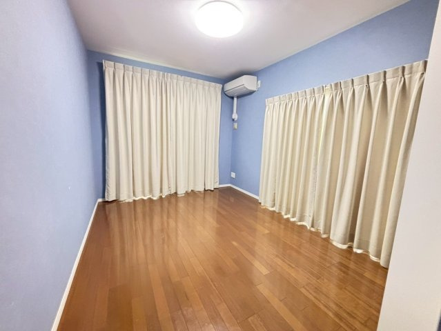 ラフィーネ泉宮の洋室