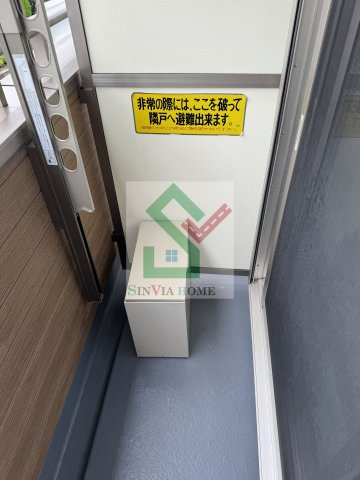 アヴェニールのバルコニー